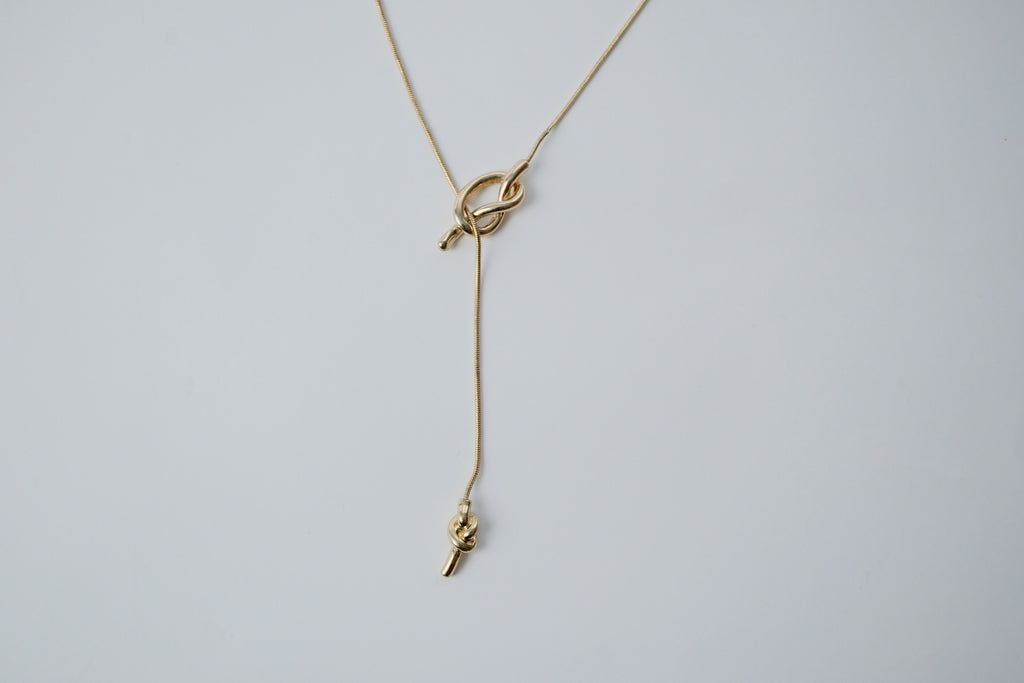 Vintage Lariat Knot Necklace