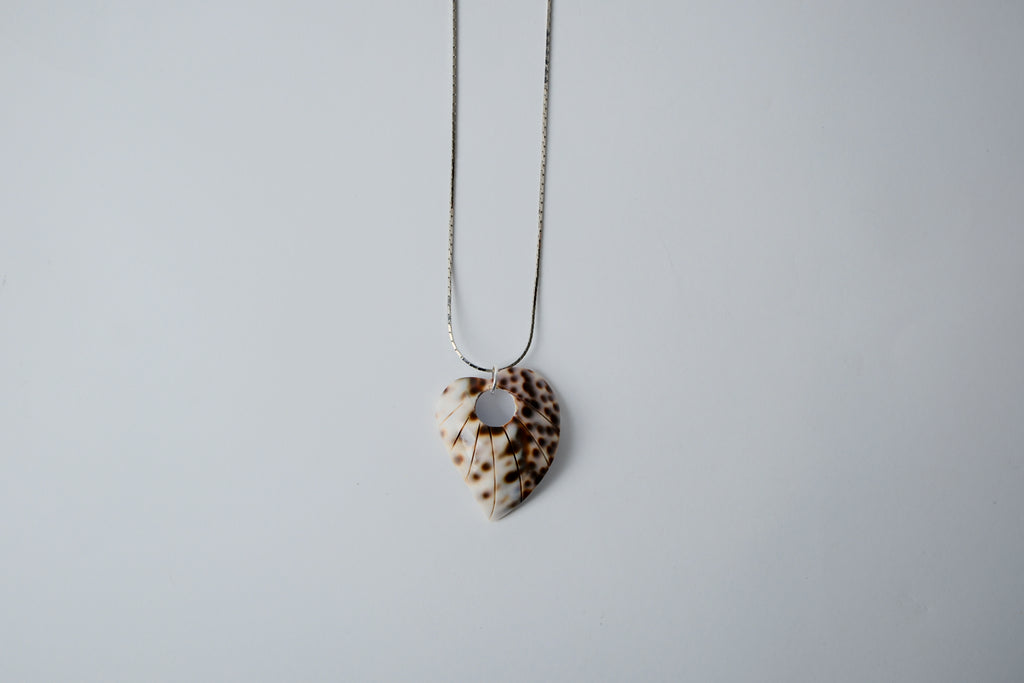 Vintage Cheetah Cowrie Sterling Silver Necklace