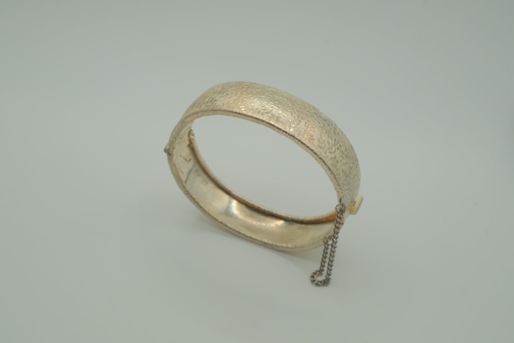Vintage hinged bangle bracelet