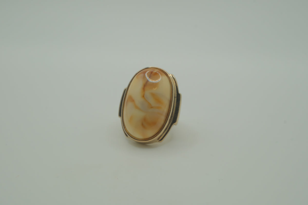 Vintage oval Baltic amber ring