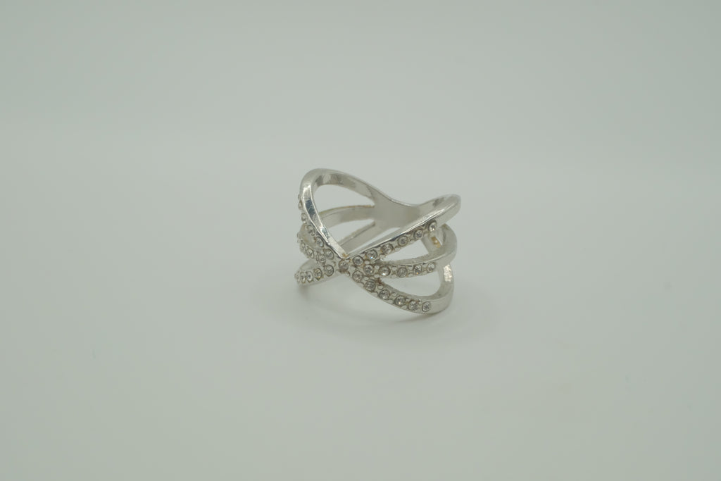 Multi-strand criss-cross statement ring