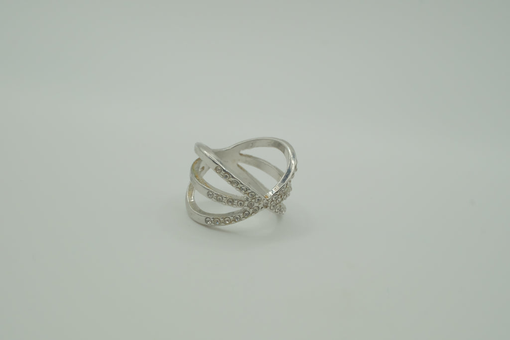 Multi-strand criss-cross statement ring