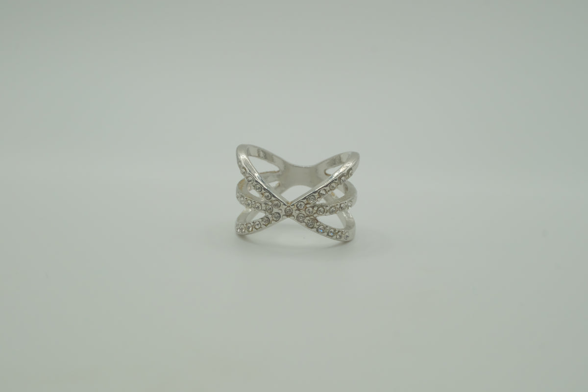 Multi-strand criss-cross statement ring