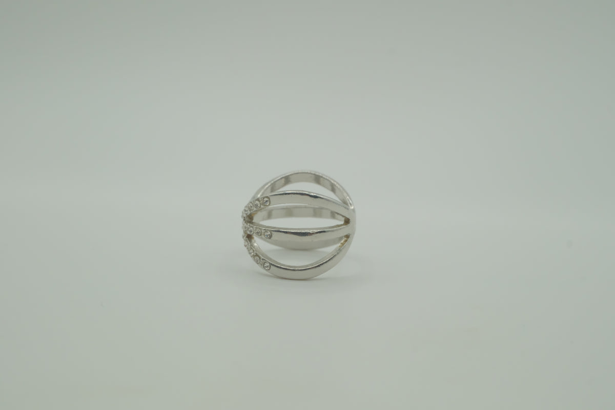 Multi-strand criss-cross statement ring