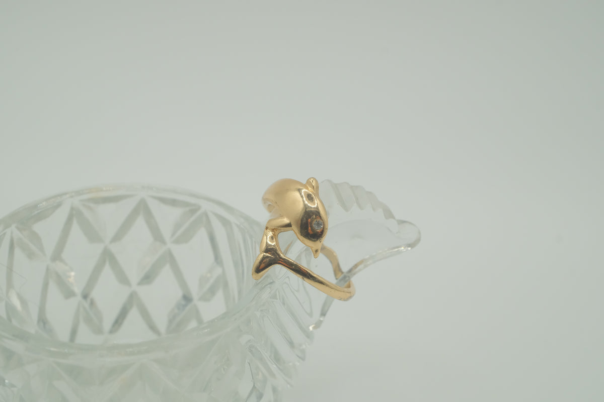 Vintage gold dolphin bypass ring