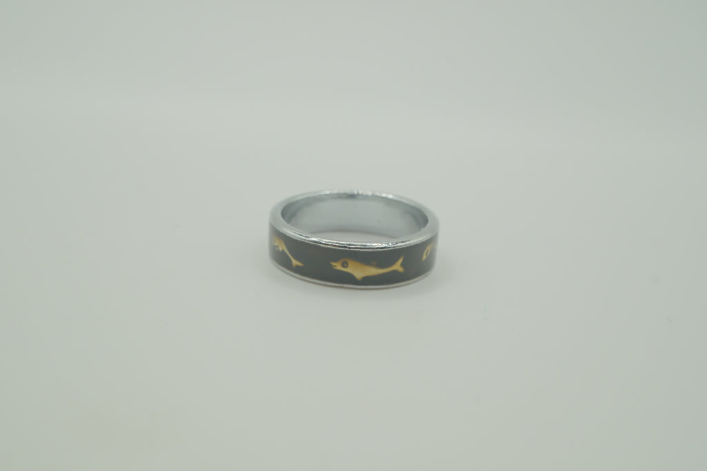 Vintage dark enamel &nbsp;dolphin ring