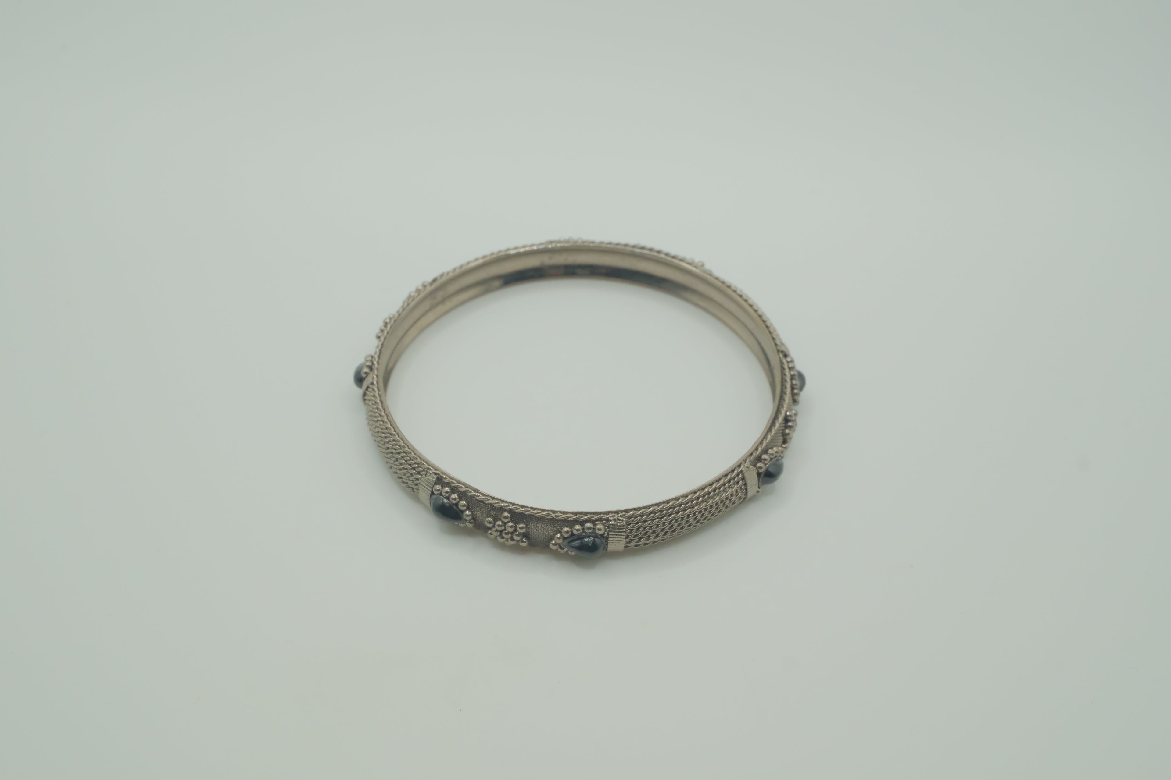 Vintage Rope design hinged bangle bracelet