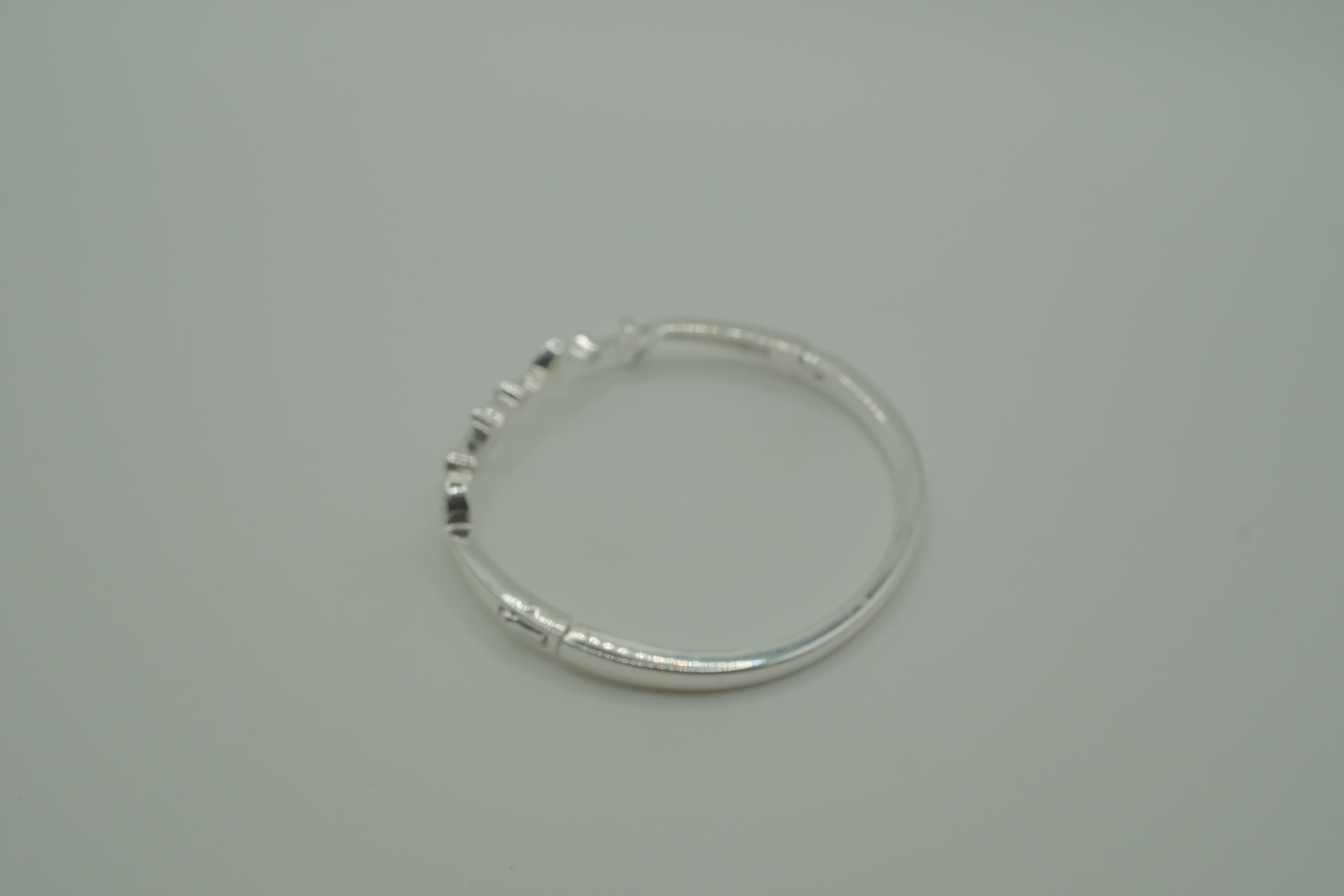 Vine and leaf bangle bracelet&nbsp;