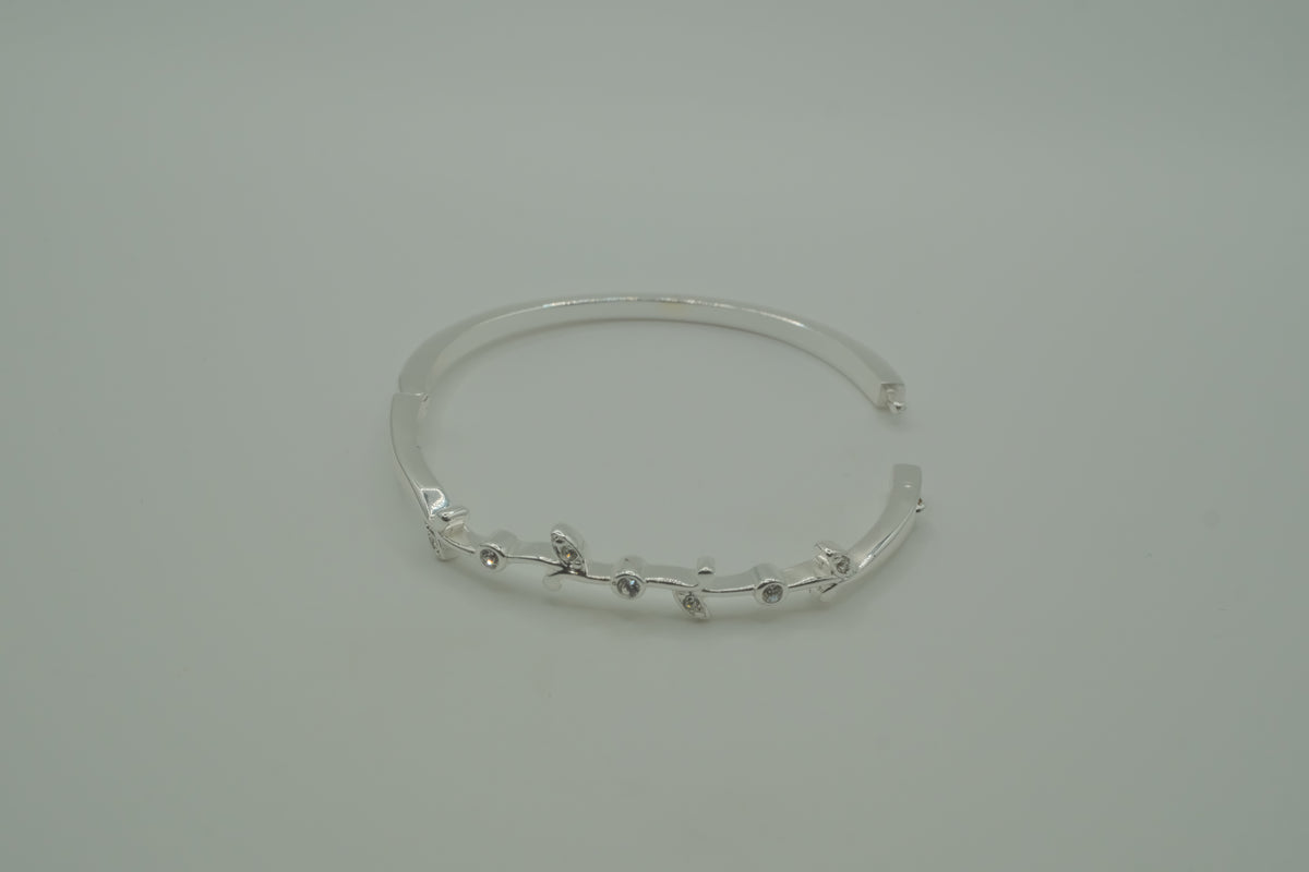 Vine and leaf bangle bracelet&nbsp;