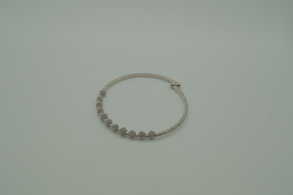 Silver stardust beaded memory wire cuff bracelet&nbsp;