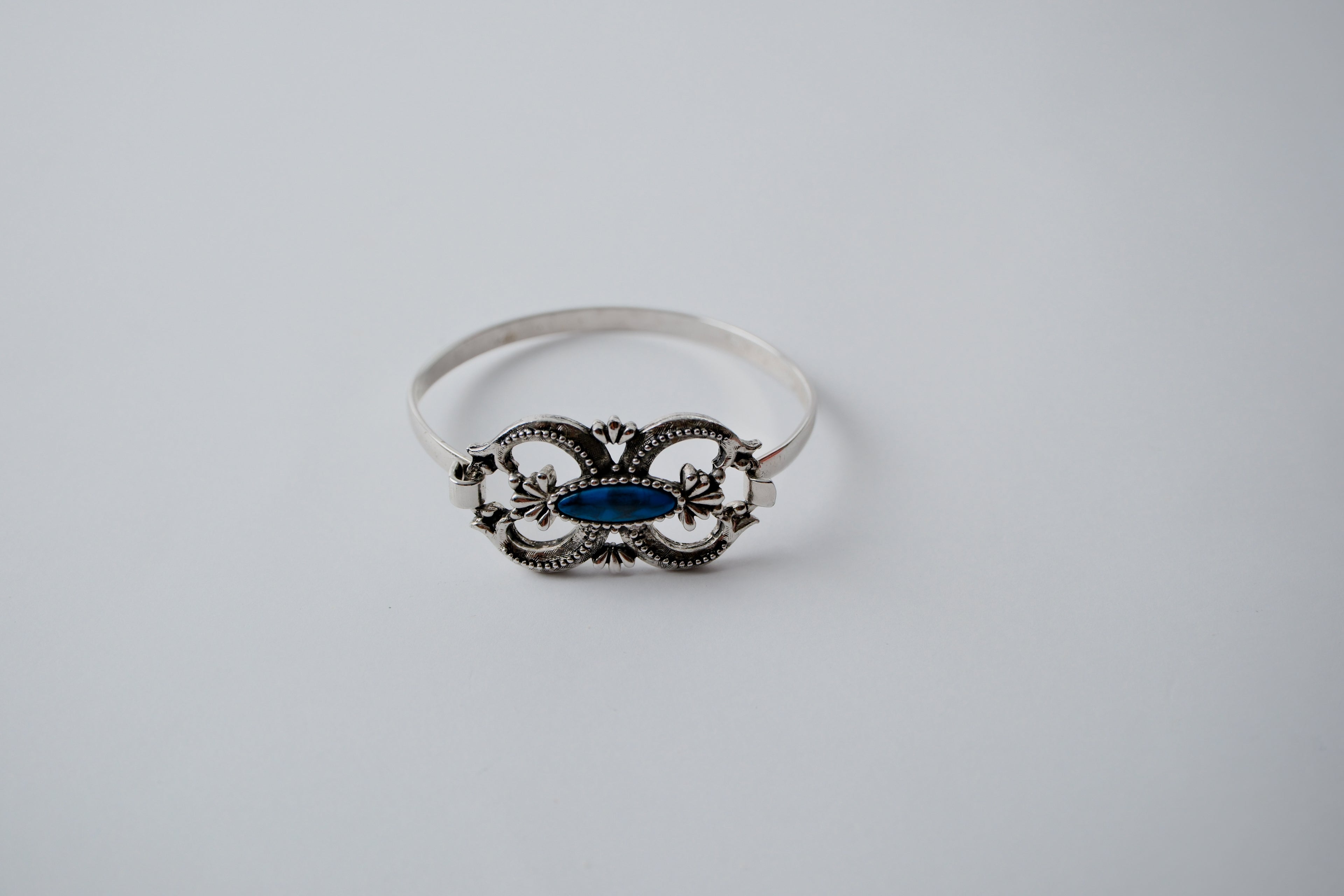 Blue Cloud design with faux turquoise and silvertone bangle