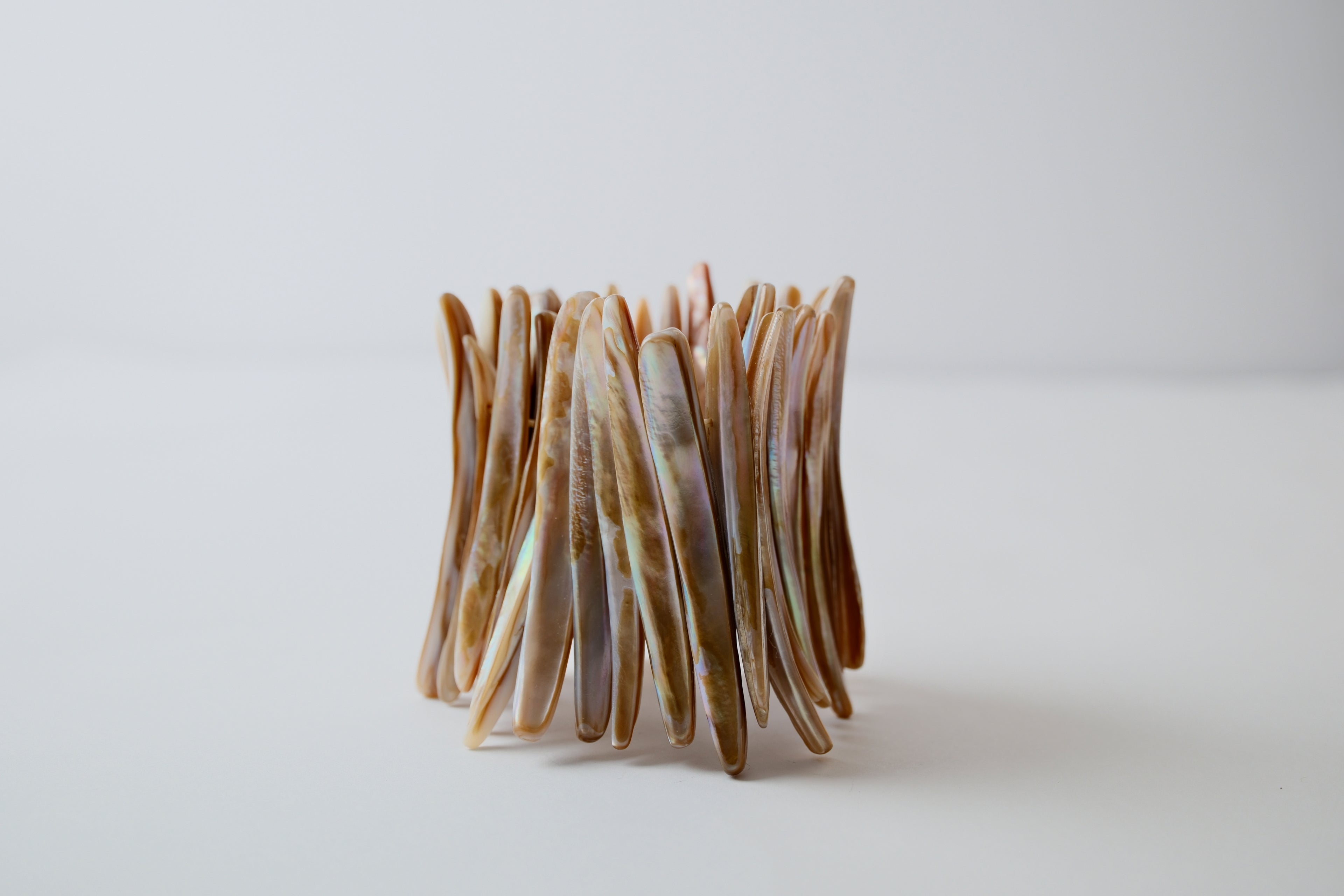 Mussel Shell stretchy bracelet