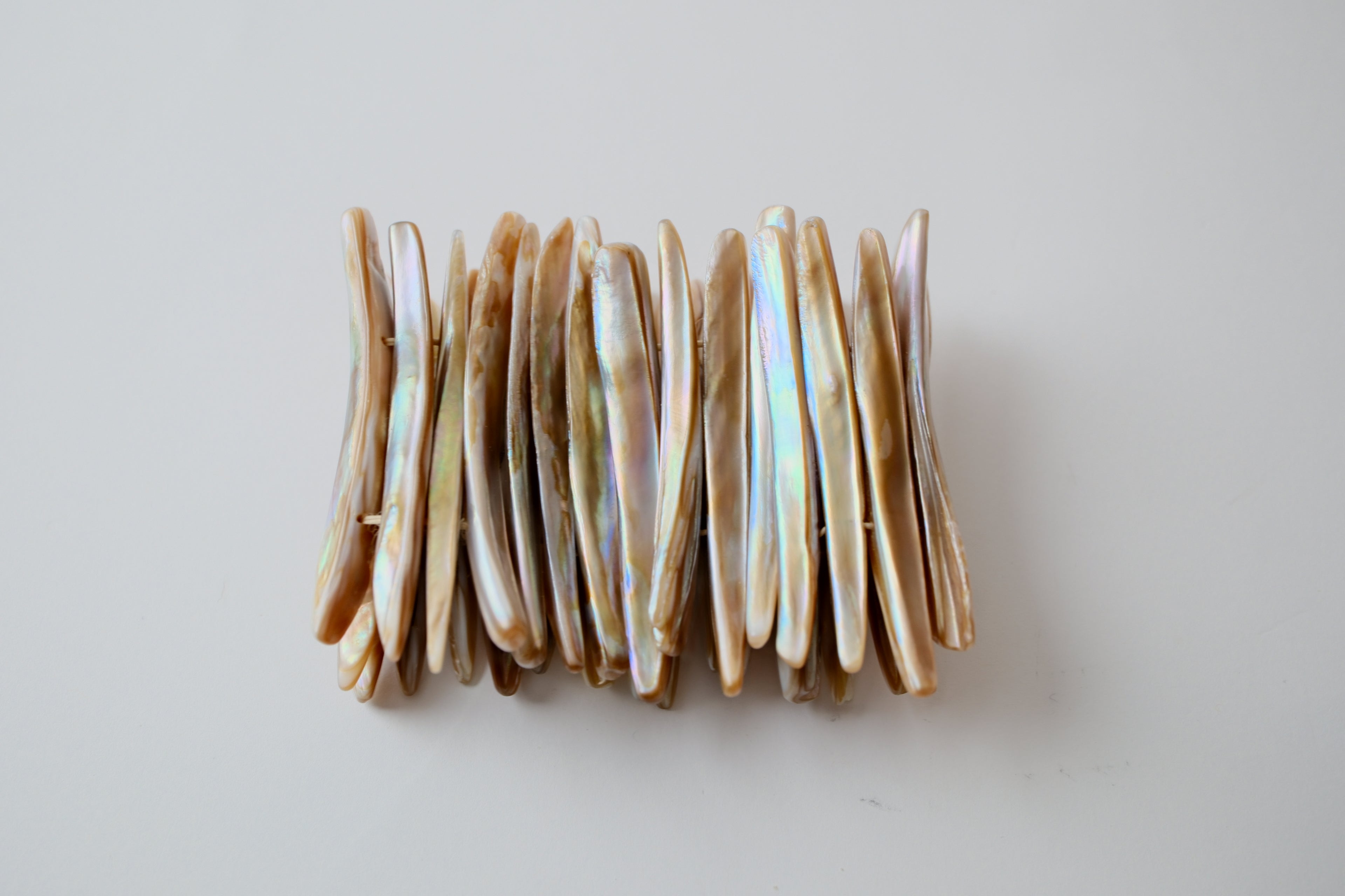 Mussel Shell stretchy bracelet