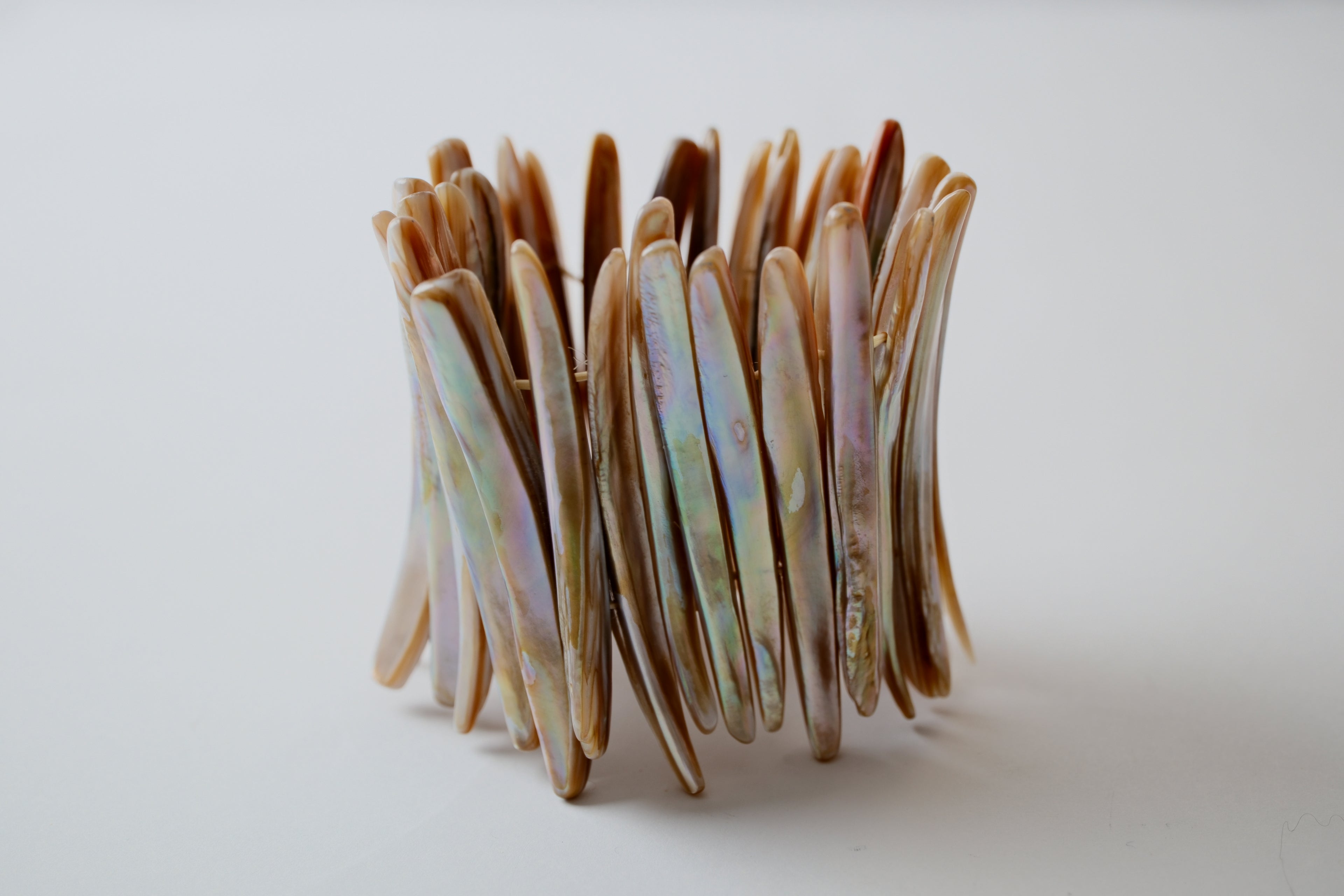 Mussel Shell stretchy bracelet