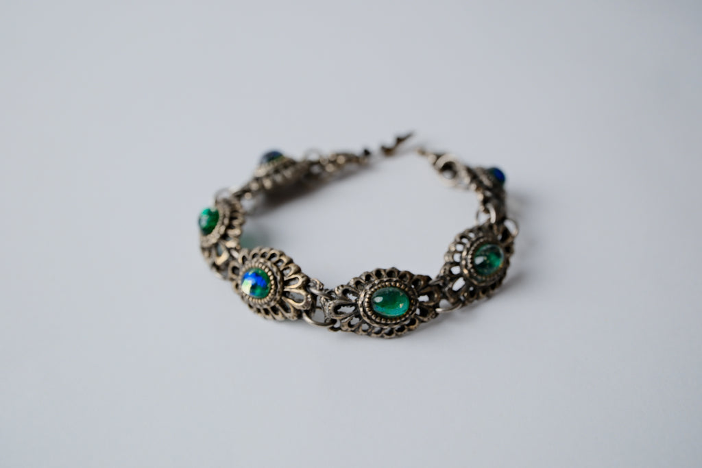 Vintage Silver Tone Green Cabochon Links Bracelet