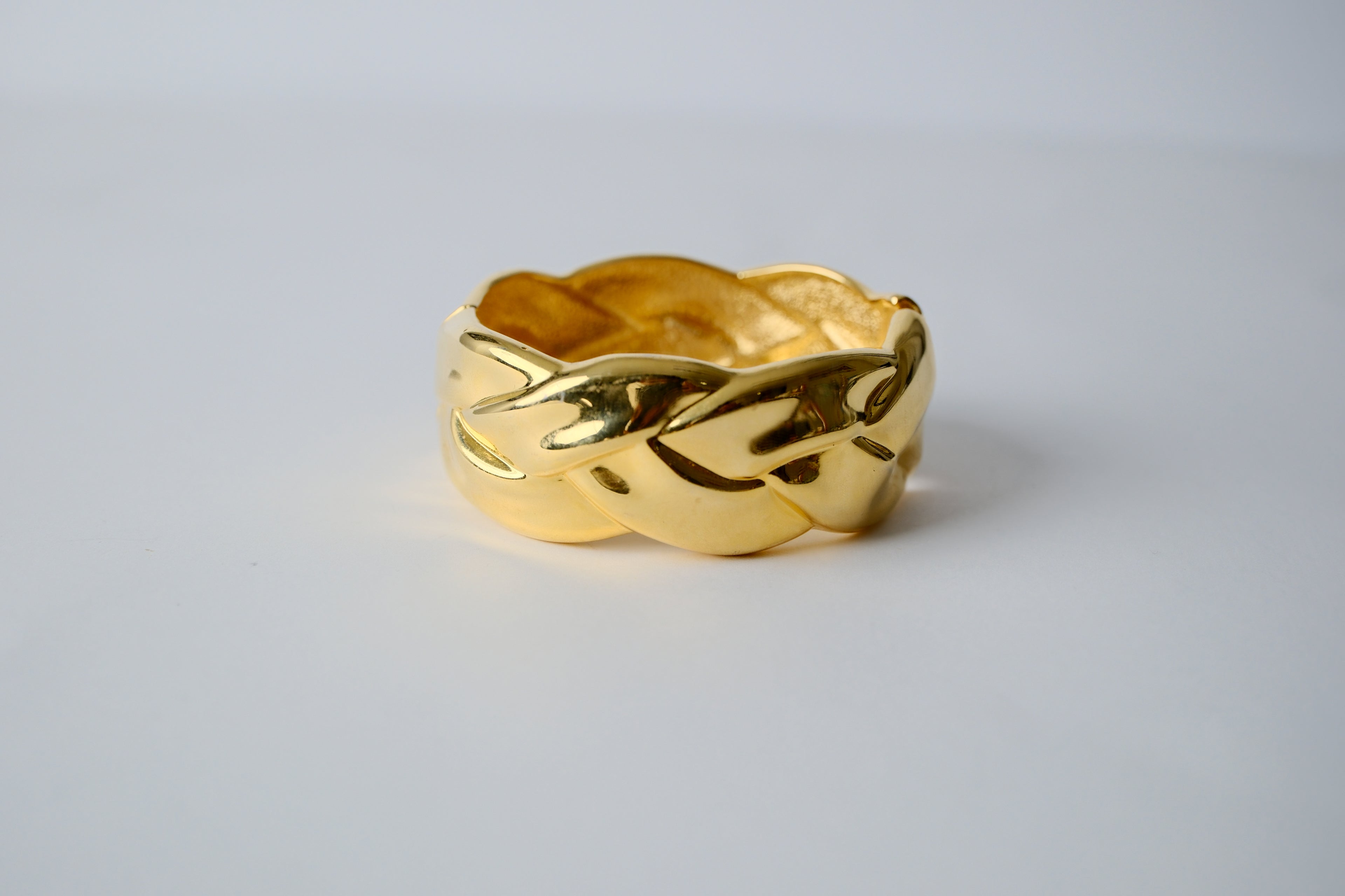 Vintage Gold toned Braided bracelet