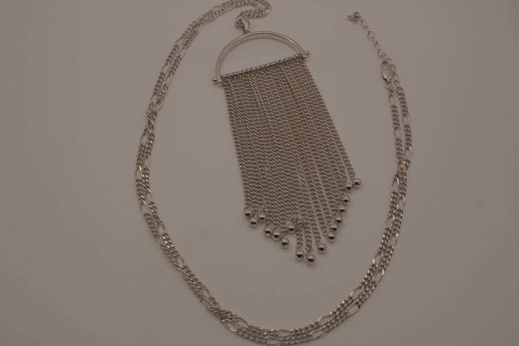 Vintage silver chain fringe pendant necklace