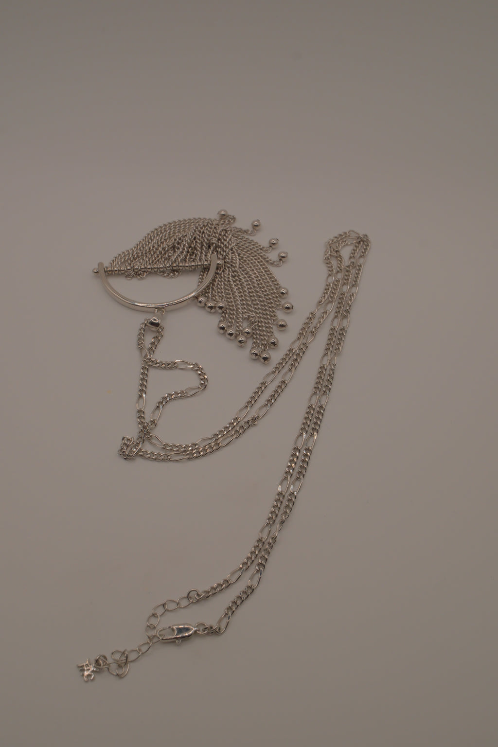 Vintage silver chain fringe pendant necklace