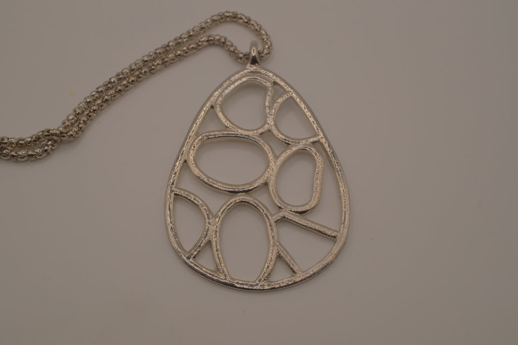 Organic geometric cutout teardrop pendant Necklace