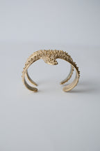 Vintage gold-toned, textured starfish cuff bracelet&nbsp;