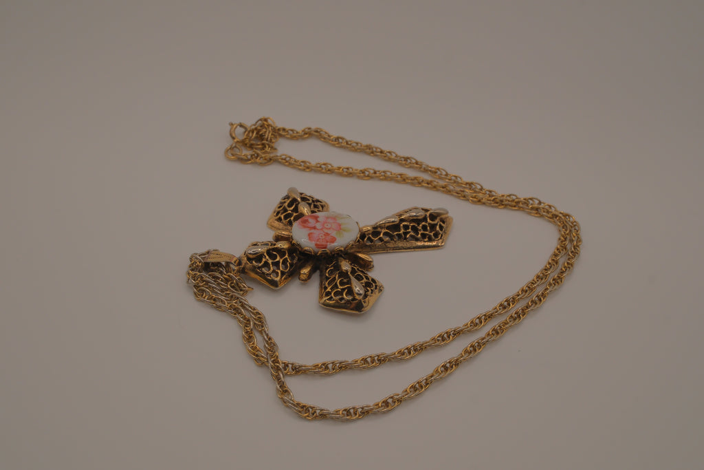 Vintage gold-tone filigree cross pendant necklace