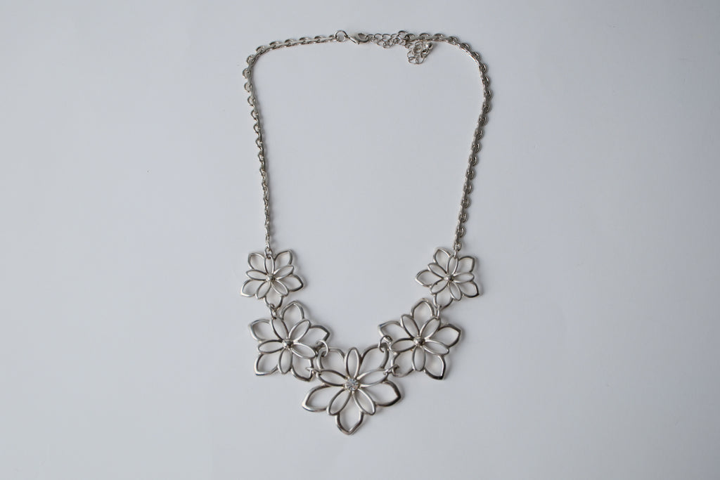 Silver flower bib necklace