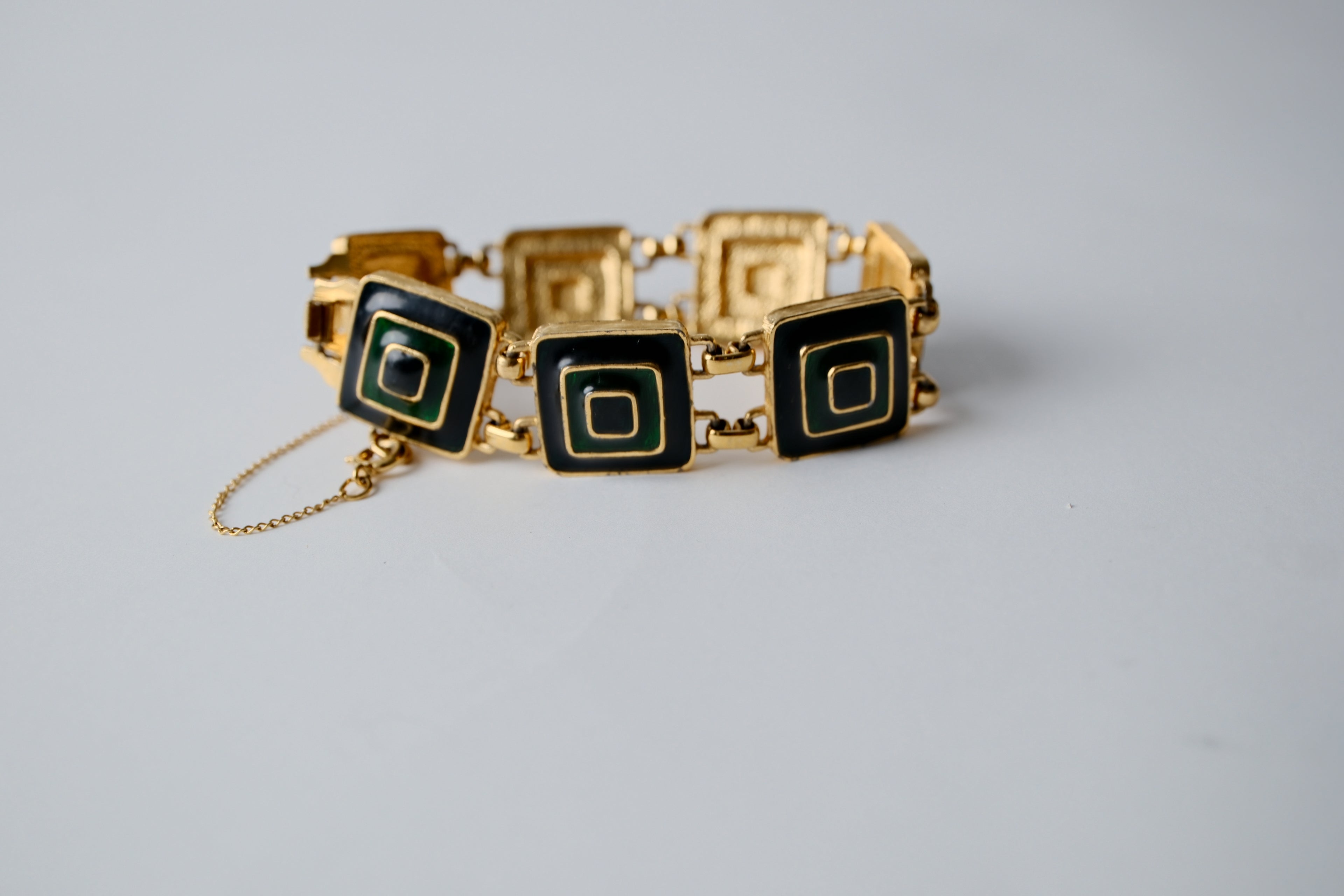 Vintage Black and Green Enamel bracelet&nbsp;