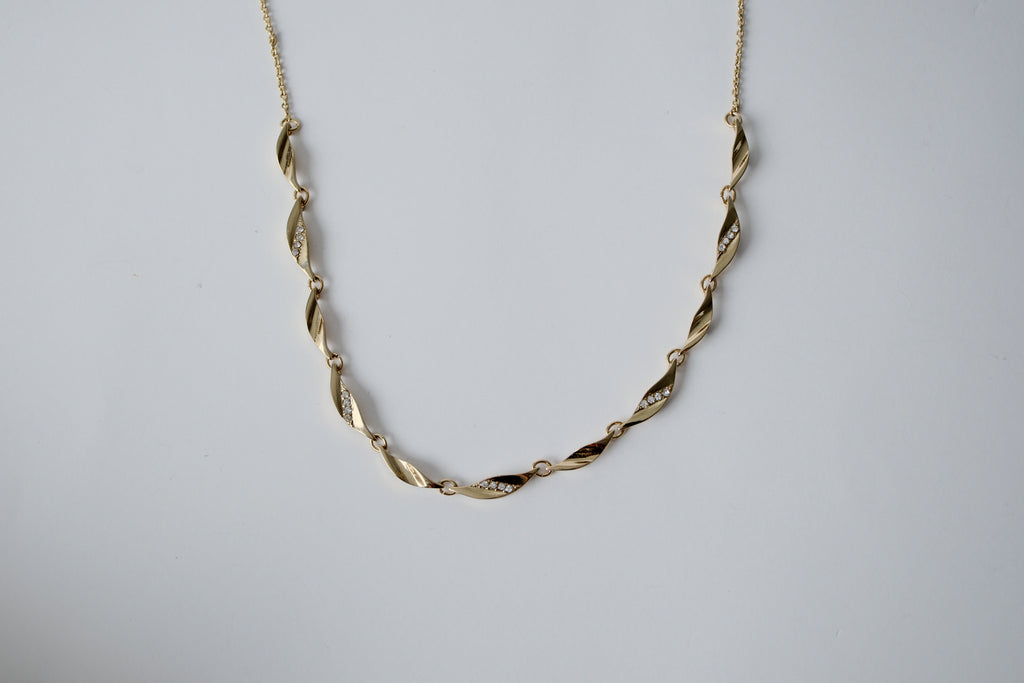 Vintage Gold Leaf Link Necklace