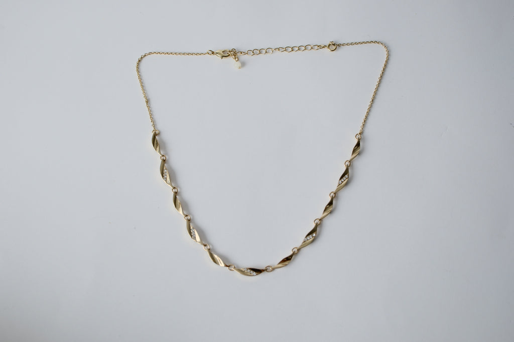 Vintage Gold Leaf Link Necklace