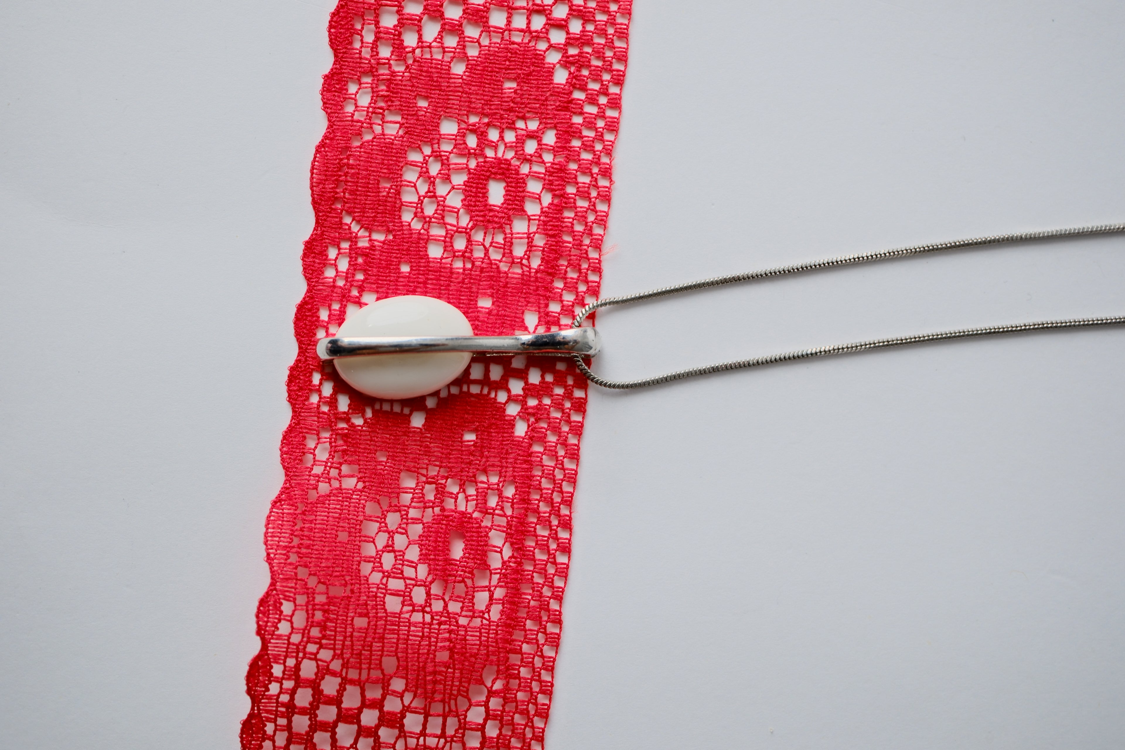 Vintage Delicate Silver Necklace with white stone