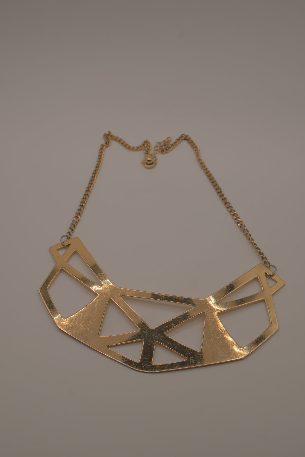 Gold geometric bib collar necklace
