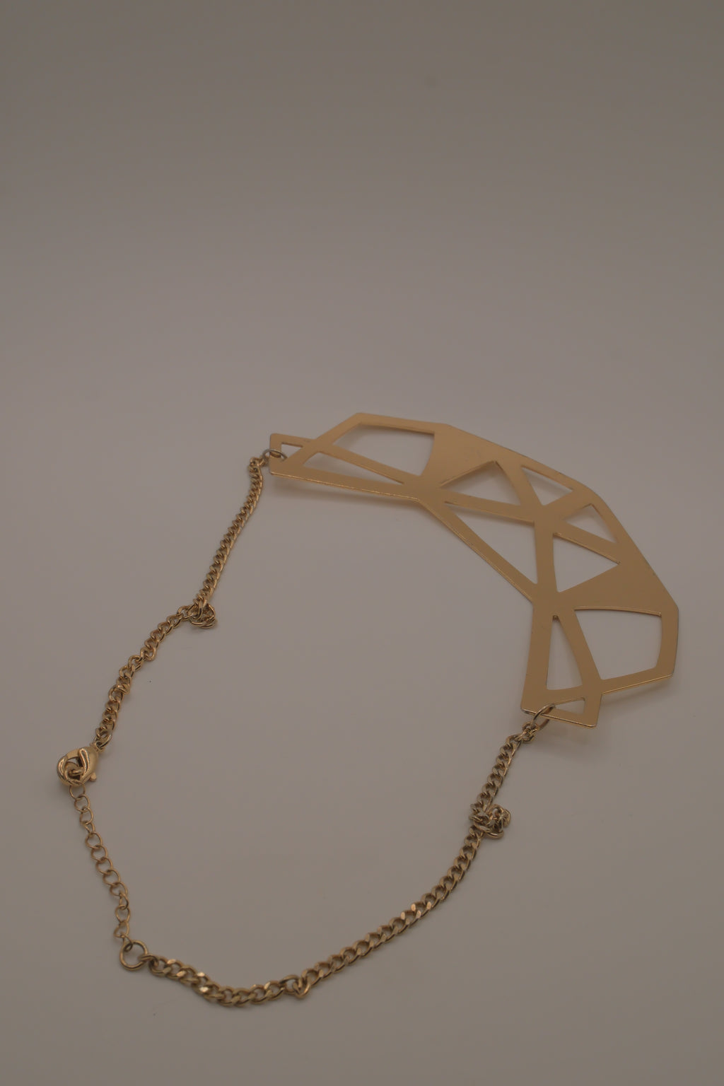 Gold geometric bib collar necklace
