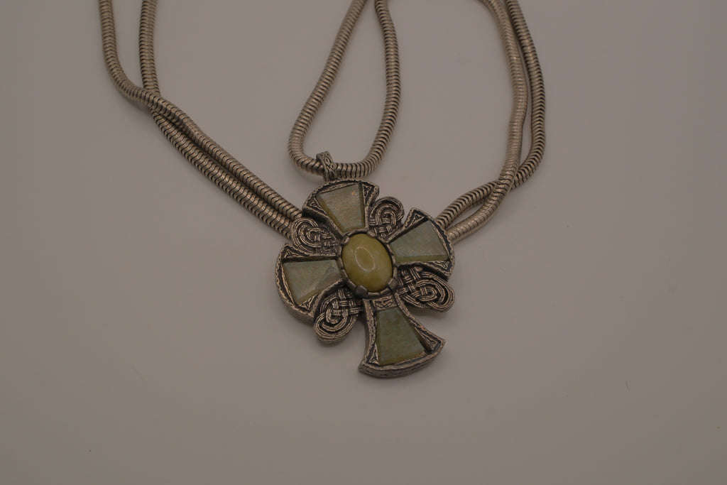 Vintage Miracle Scottish Celtic cross pendant&nbsp;