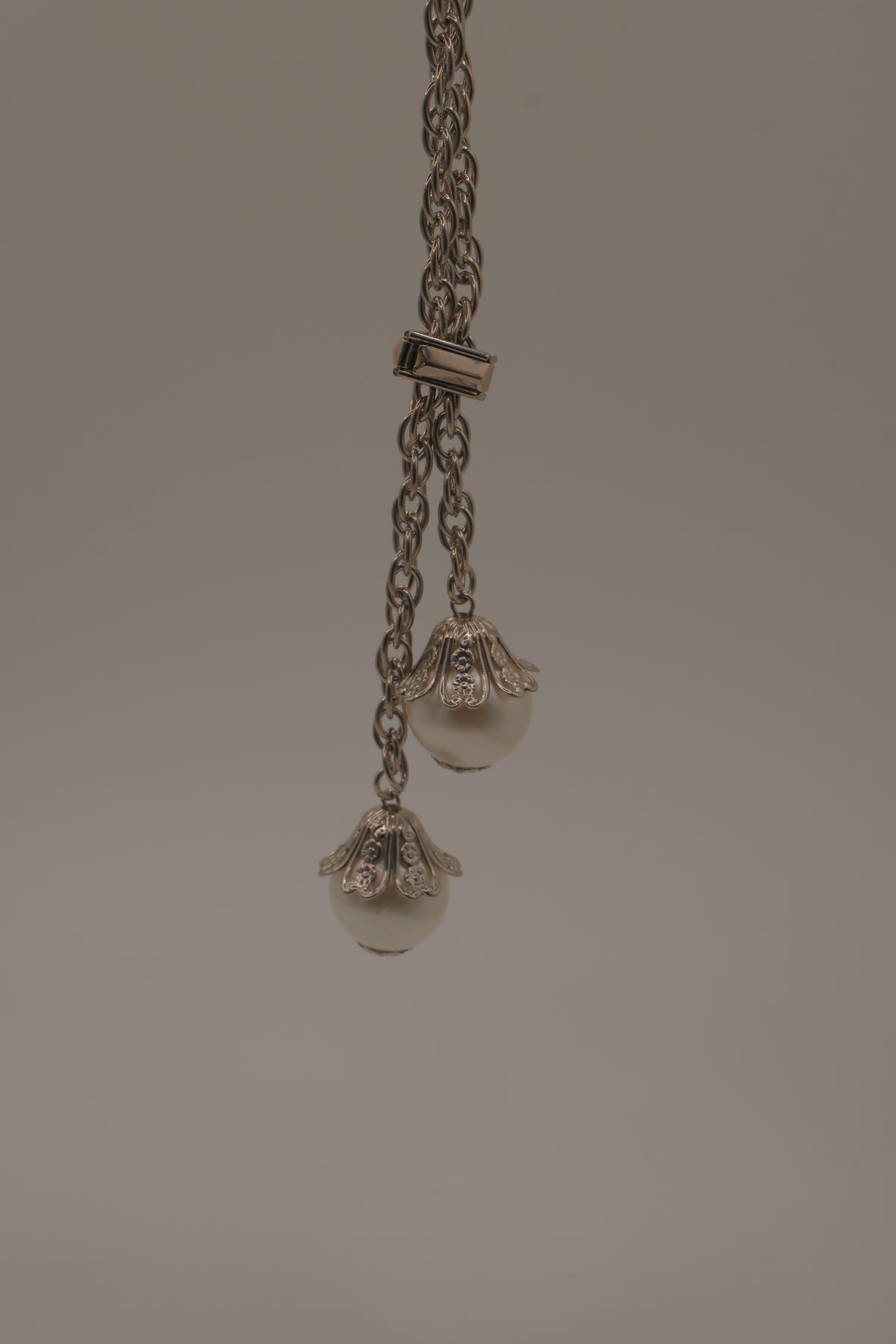Vintage faux Pearl Bolo tie necklace&nbsp;