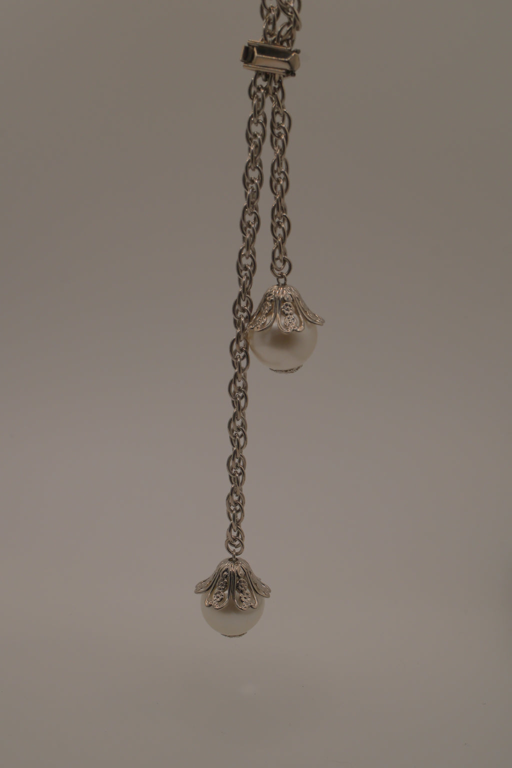 Vintage faux Pearl Bolo tie necklace&nbsp;