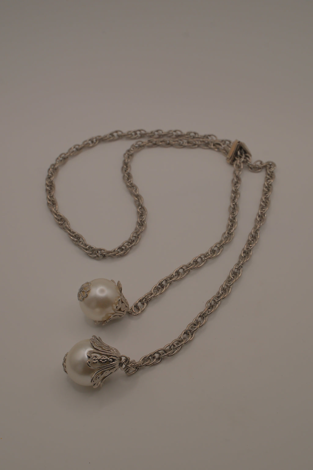 Vintage faux Pearl Bolo tie necklace&nbsp;