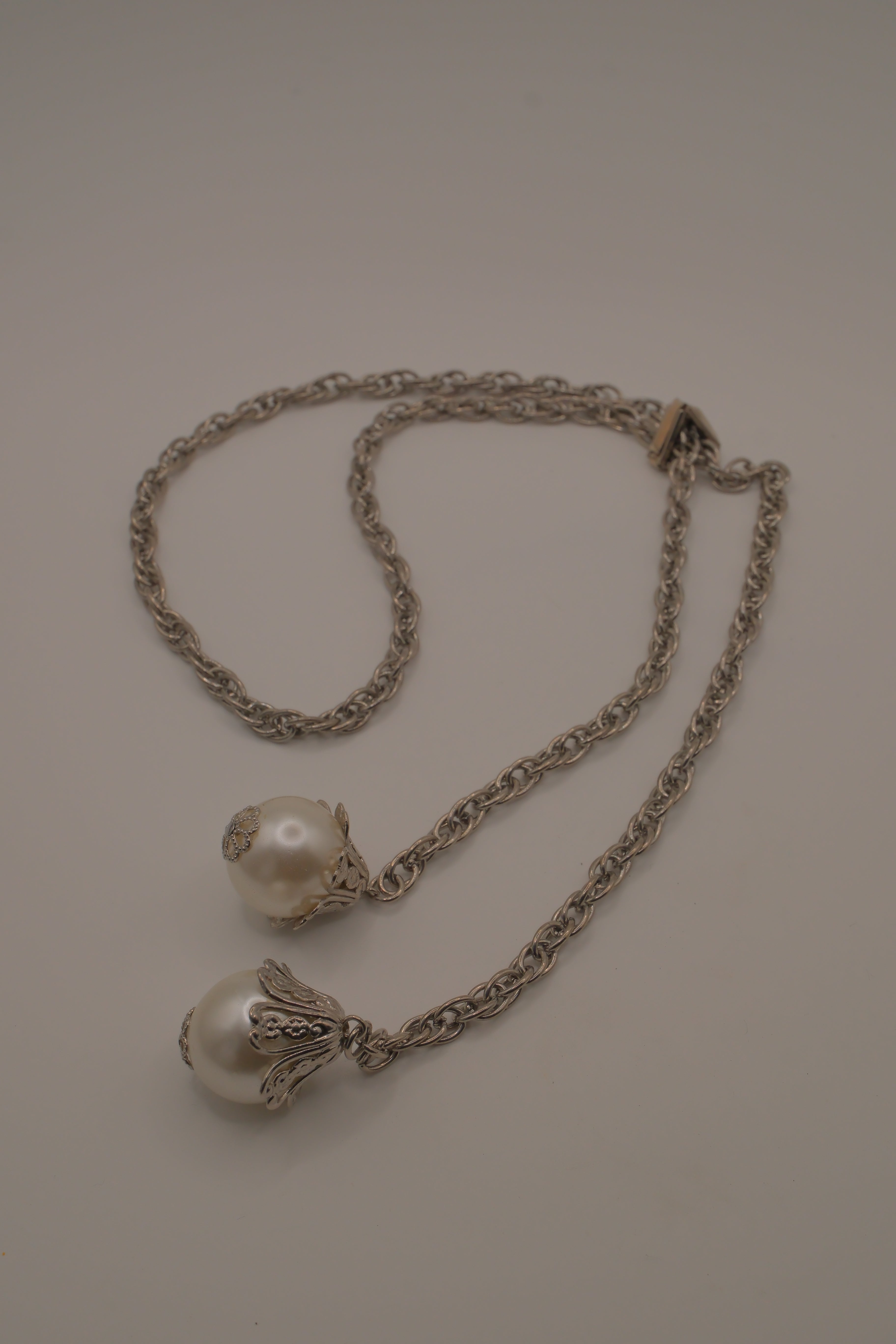 Vintage faux Pearl Bolo tie necklace&nbsp;