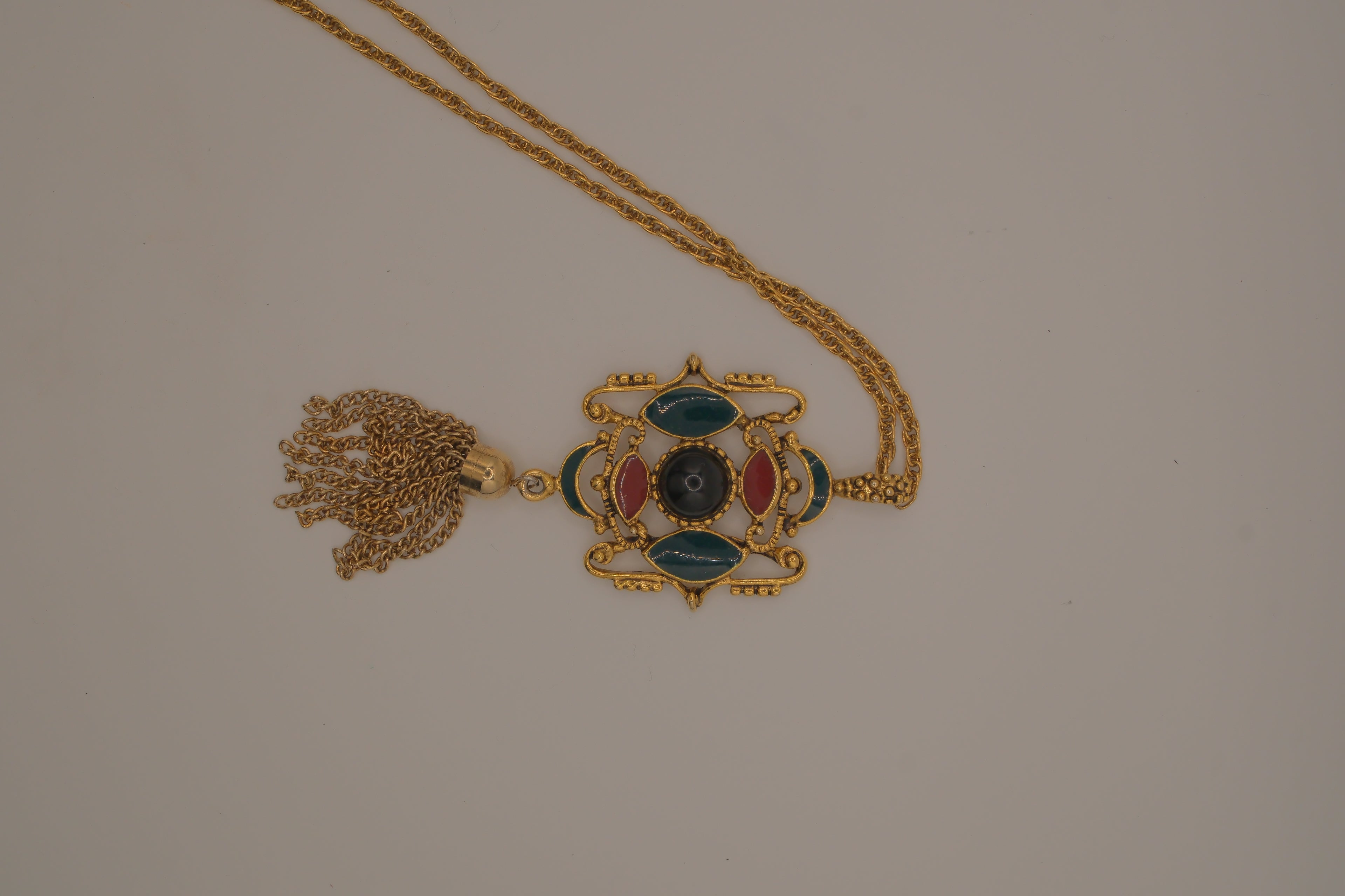 Vintage Etruscan Revival statement pendant necklace