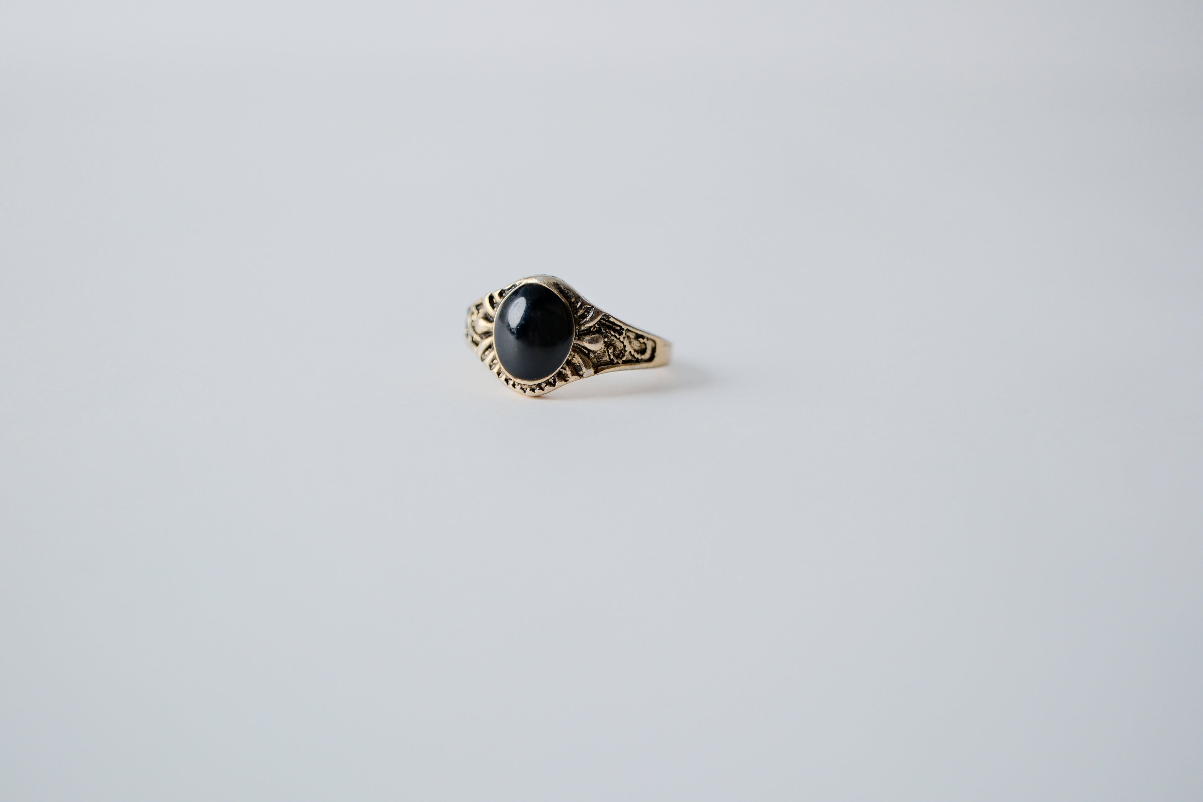 Vintage Sterling Black Onyx ring