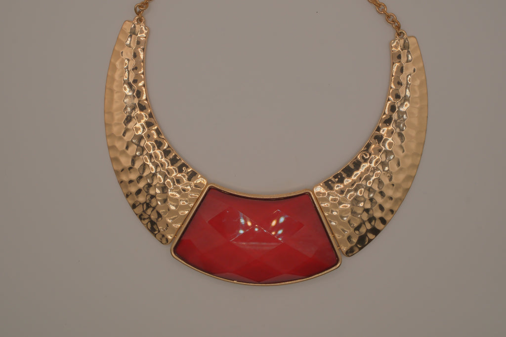 Vintage textured bib statement necklace&nbsp;
