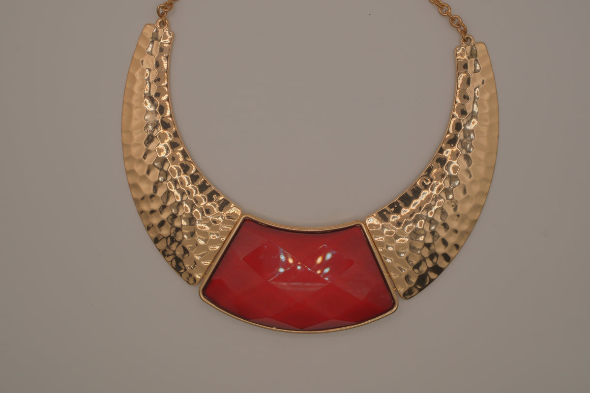 Vintage textured bib statement necklace&nbsp;