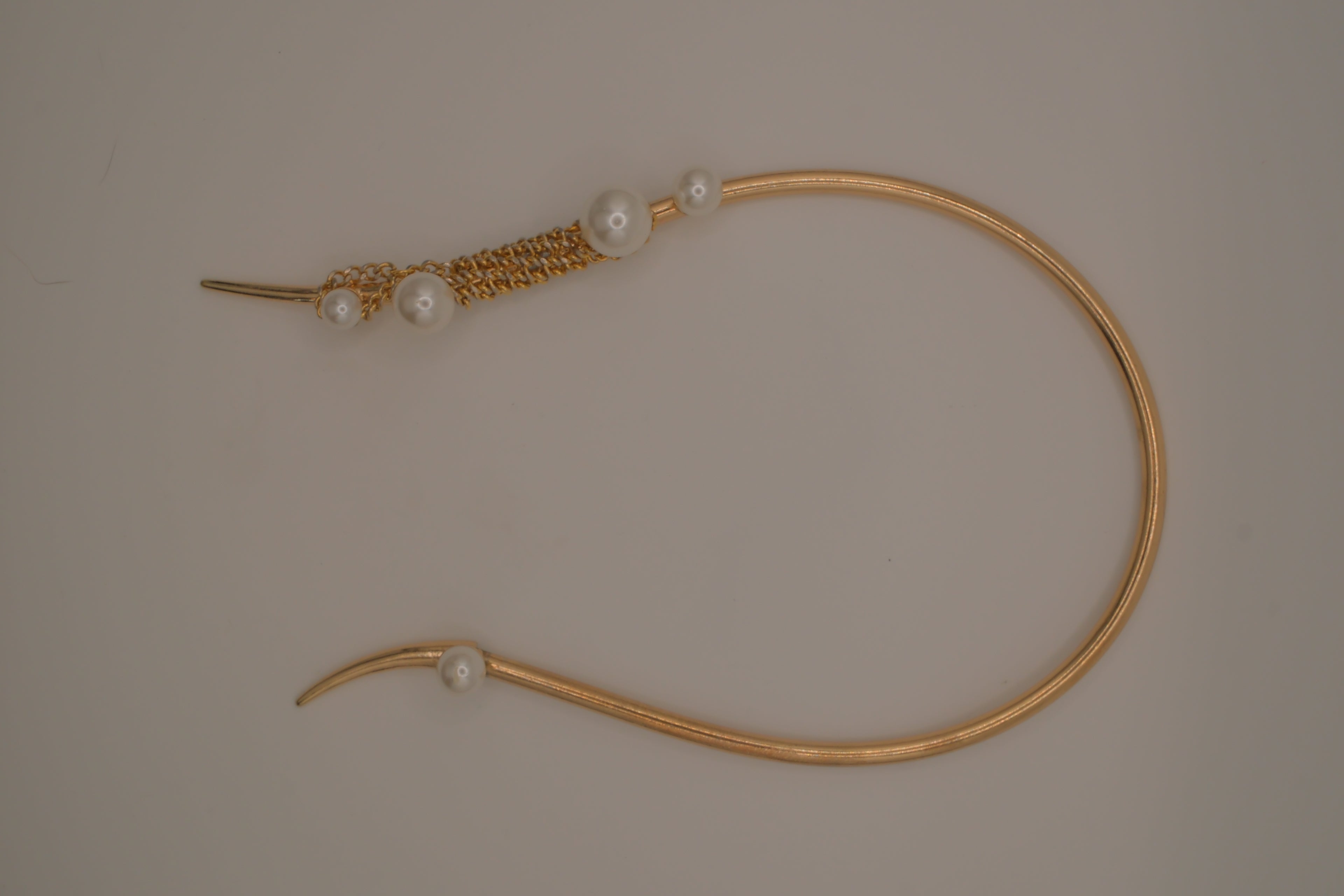 Reworked Pearl Waterfall Open Choker