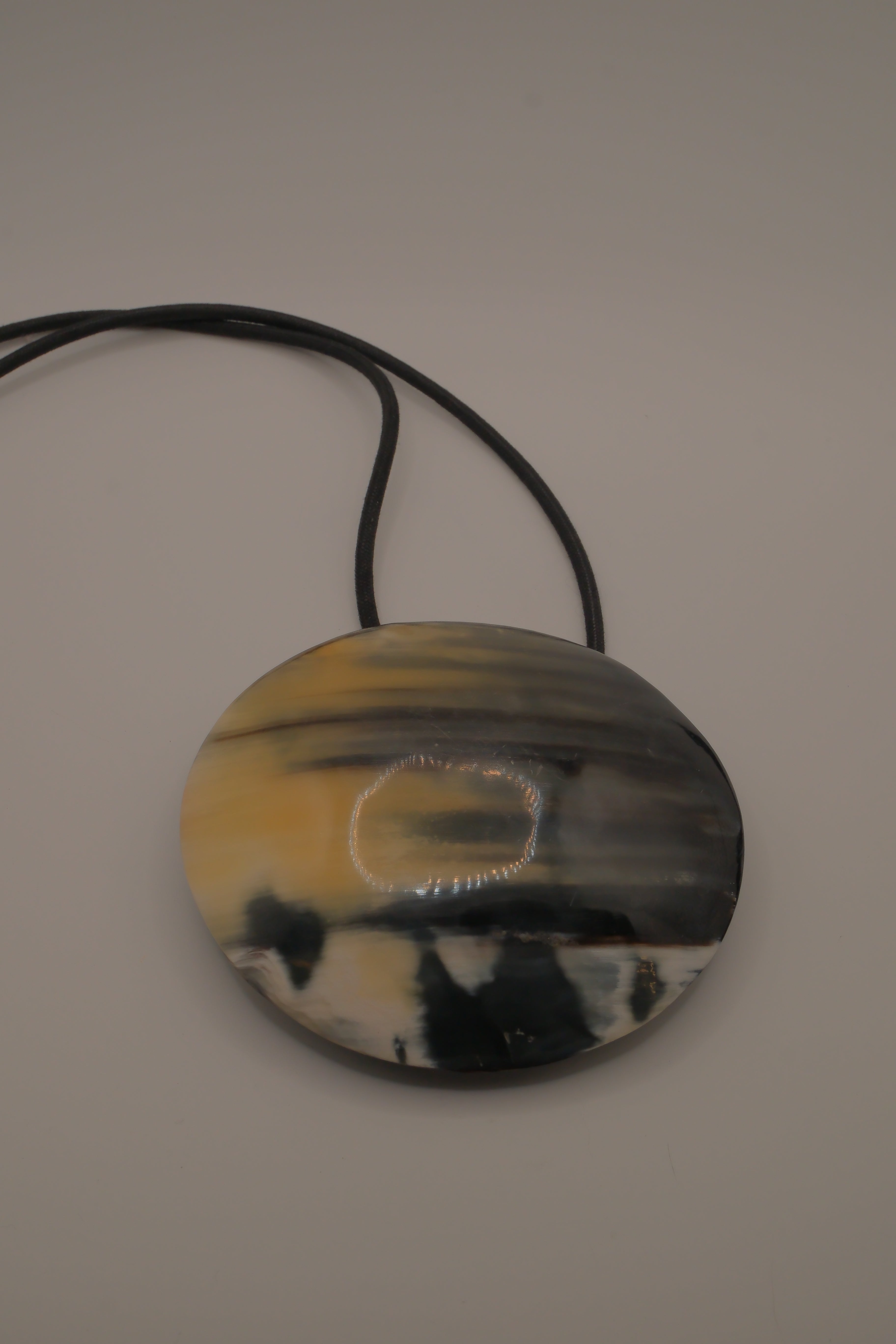 Natural horn pendant necklace