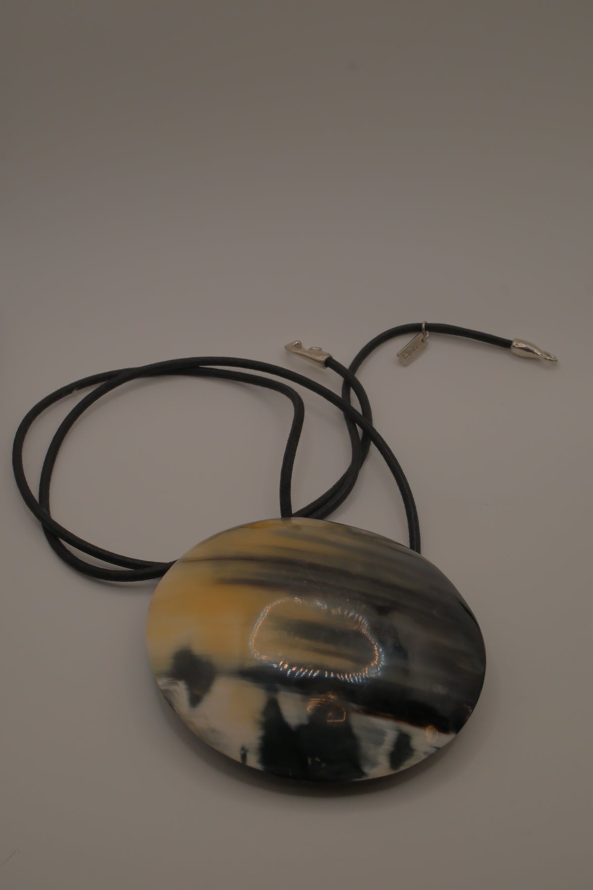 Natural horn pendant necklace