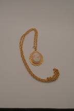 Vintage pink cameo pendant necklace&nbsp;