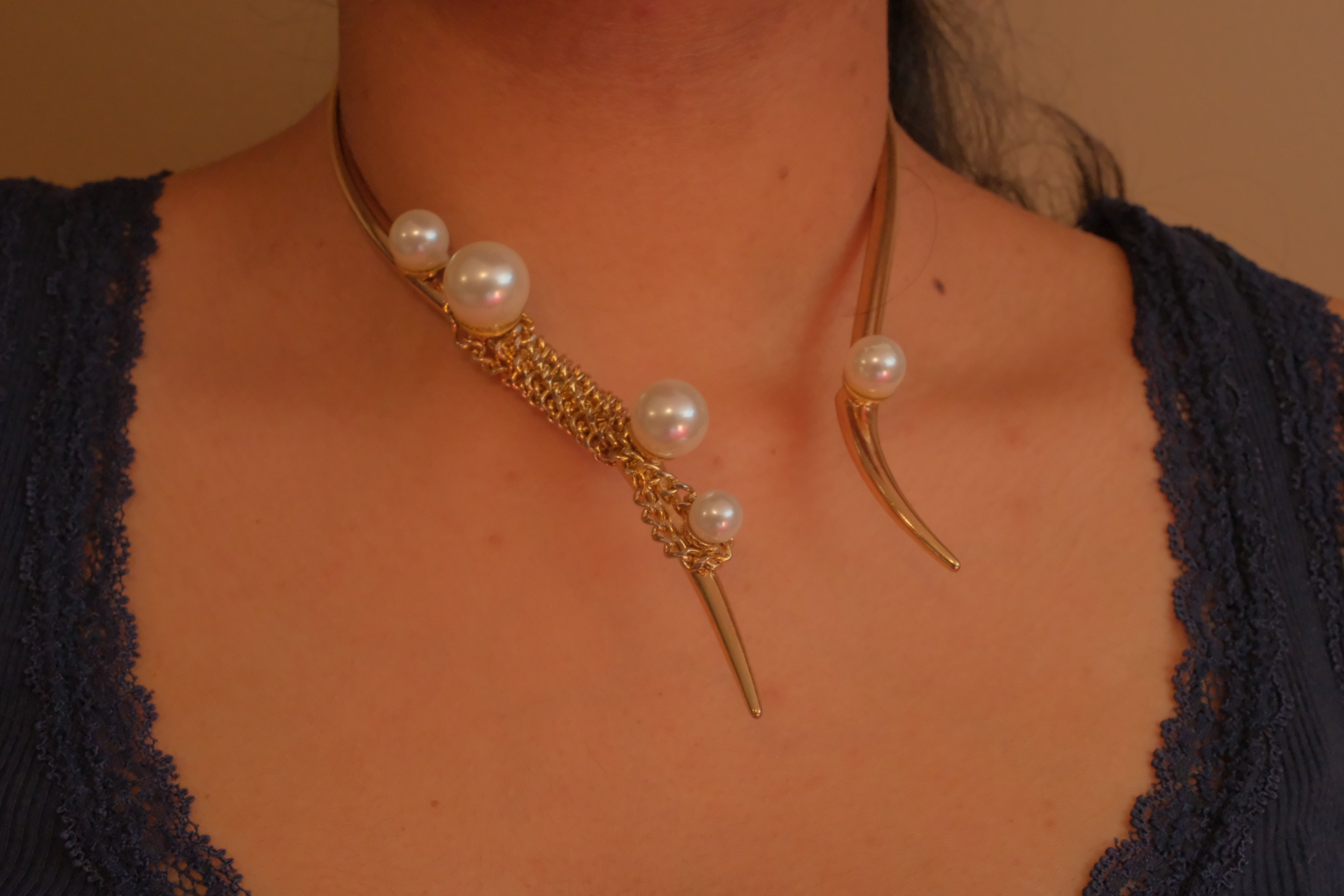Reworked Pearl Waterfall Open Choker