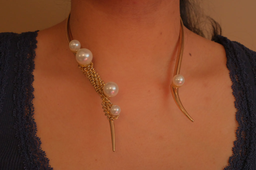 Reworked Pearl Waterfall Open Choker