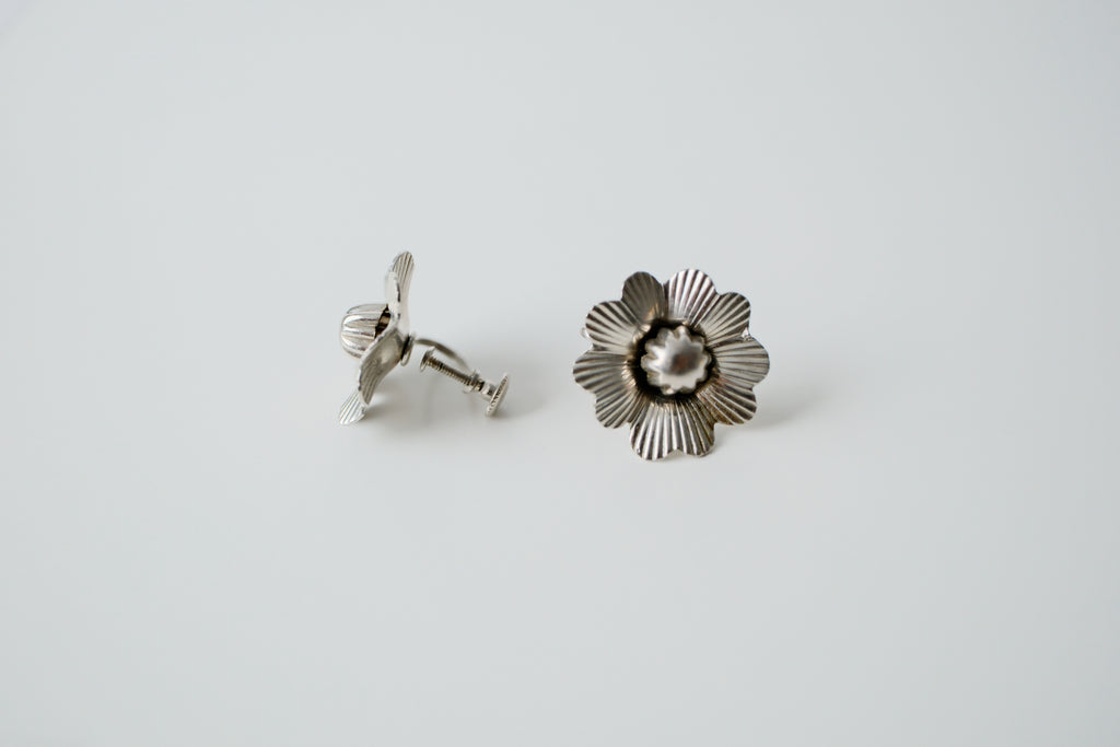 Vintage Silver Tone Flower Earrings