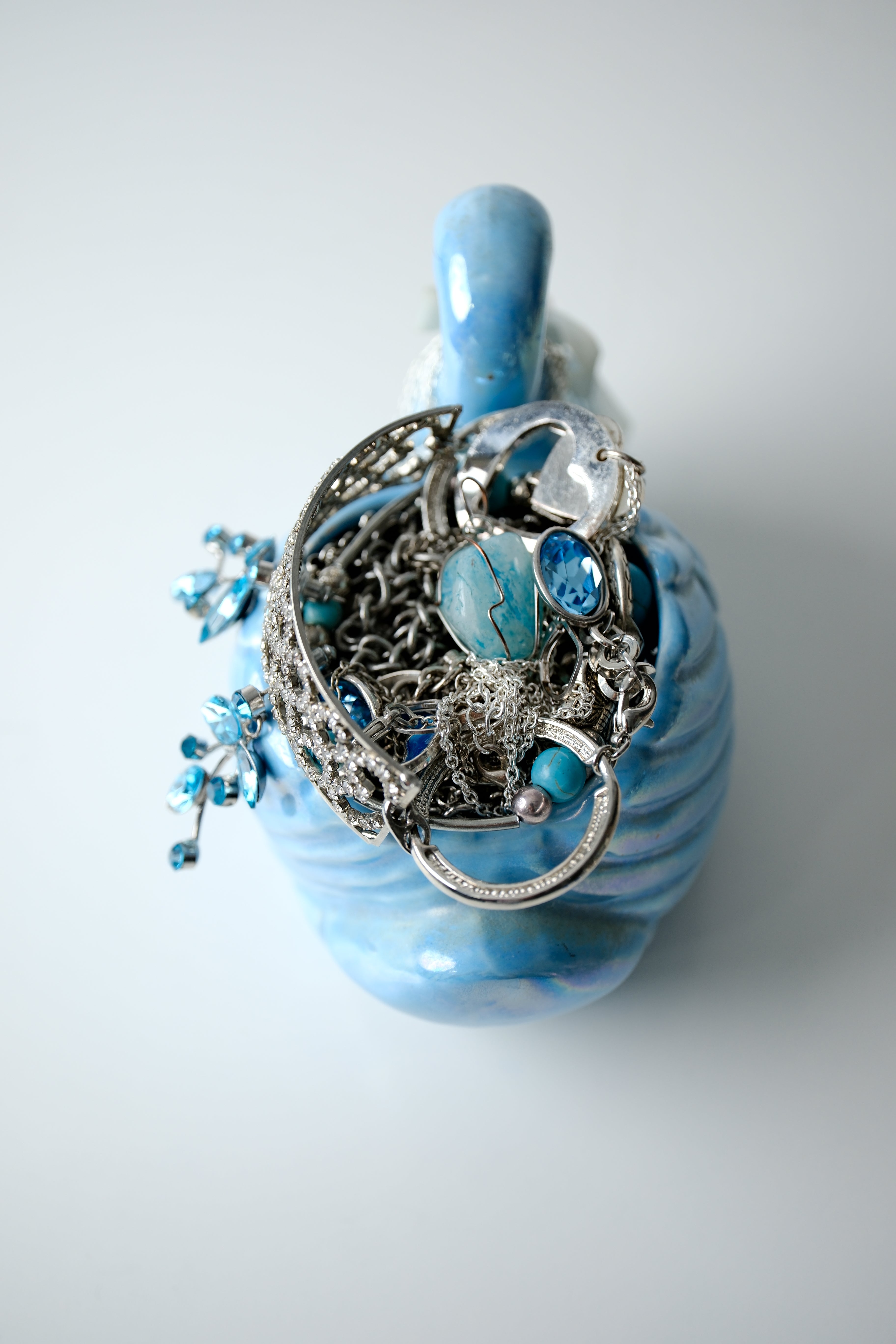 Blue Coquette Swan jar