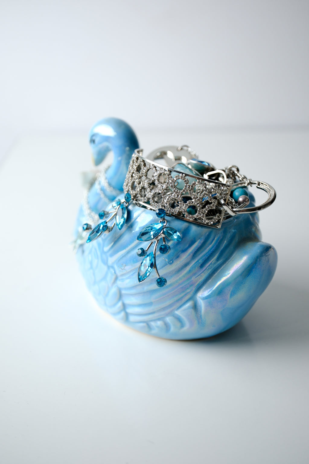 Blue Coquette Swan jar